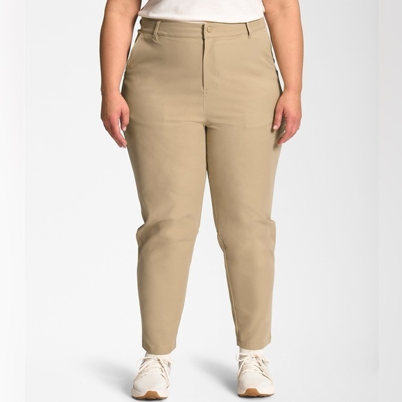 The North Face Women’s Standard Tapered Pants 18W NEW Antelope Tan - Picture 1 of 13